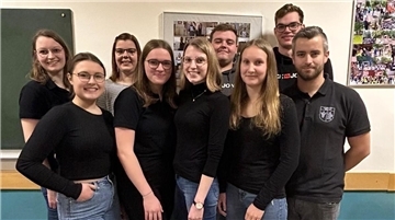 Der neue Vorstand der Glinstedter Landjugend: Alea Kück, Mareike Steffens, Lukas Kämna, Lennart Bredehöft (hinten, von links)sowie Nikola Pape, Levke Bredehöft, Hanna Kück, Jule Bohling und Jörn Bolte (vorne, von links).