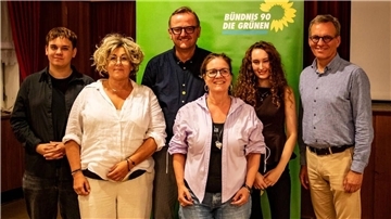 Der neue Vorstand des Grünen-Kreisverbands: Von links: Aiden-Prince Diaz Salazar, Anuschka Weinberg, Sven Kielau, Susanne Mrugalla, Canina Ruzicka und Volker Harling