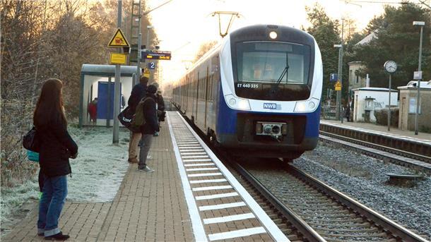 Bahn-Stop am Bahnhof Loxstedt