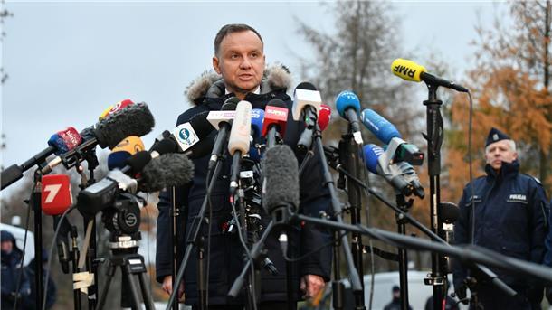 Krieg gegen die Ukraine: So ist die Lage Der polnische Präsident Andrzej Duda besucht Przewodow.