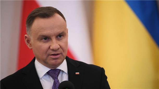 Gesetz zu Russland-Einfluss: EU und USA kritisieren Polen Der polnische Präsident Andrzej Duda unterzeichnete das umstrittene Gesetz am Montag.