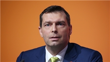 Der Präsident des Verbands der Chemischen Industrie, Markus Steilemann, drängt zur Eile bei der Gas- und Strompreisbremse für Unternehmen.