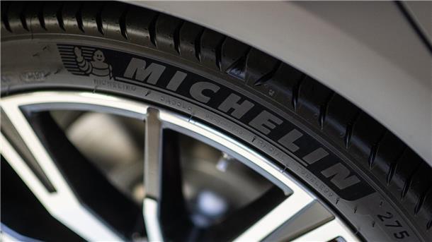Werkschließungen bei Michelin - Ringen um Arbeitsplätze Der Reifenhersteller Michelin will Werke schließen und zahlreiche Jobs in Deutschland streichen.