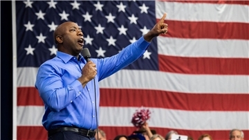 Der republikanische US-Senator Tim Scott hatte seine Bewerbung im Mai verkündet - nun gibt er auf.