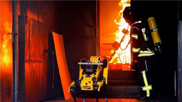 Der Roboter wird trainiert.