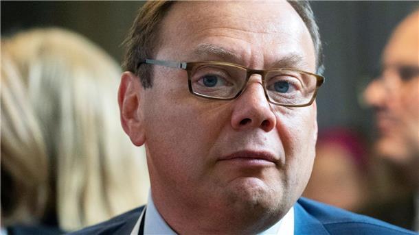 EU-Gericht kippt Sanktionsbeschlüsse gegen Oligarchen Der russische Geschäftsmann und Mitbegründer der Alfa-Gruppe, Michail Fridman (Archivbild).