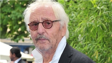Der Schauspieler Günther Maria Halmer fühlt sich jung im Herzen.