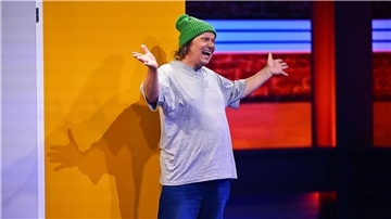 Der Schrotthändler und Realitystar Manni Ludolf mischt sich unter die Kandidaten der ProSieben-Show „Deutschlands dümmster Promi“.