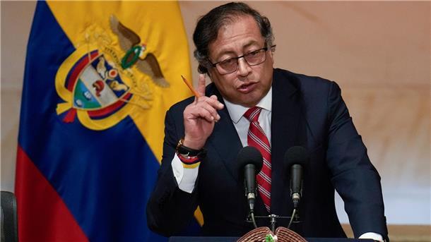 Sohn von Kolumbiens Präsidenten Petro angeklagt Der Sohn des kolumbianischen Präsidenten Gustavo Petro wurde im Rahmen einer Geldwäscheuntersuchung verhaftet.