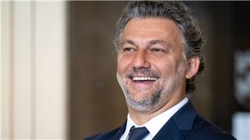 Der Tenor Jonas Kaufmannbekam den bayerischen Verfassungsordens in München.