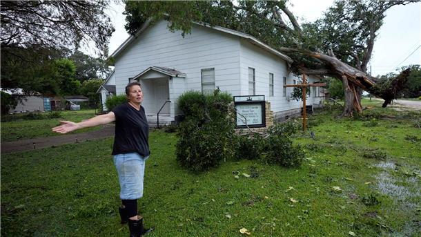 Tropensturm „Beryl“ zieht durch Texas - Mindestens vier Tote Der Tropensturm hat vielerorts Zerstörung hinterlassen.