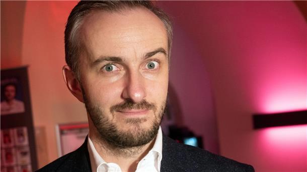 Bund der Freien Waldorfschulen reagiert auf Böhmermann Der TV-Entertainer Jan Böhmermann moderiert die Sendung „ZDF Magazin Royale“.