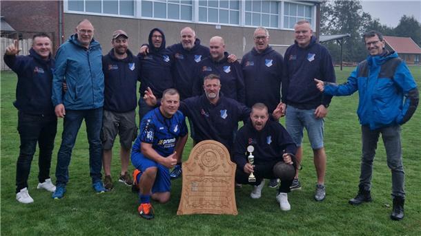 TV Neustadt feiert Meisterschaft in der Schleuderball-Bezirksliga