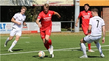 SV Brake TSV Großenkneten Fußball-Bezirksliga Jan-Niklas Wiese