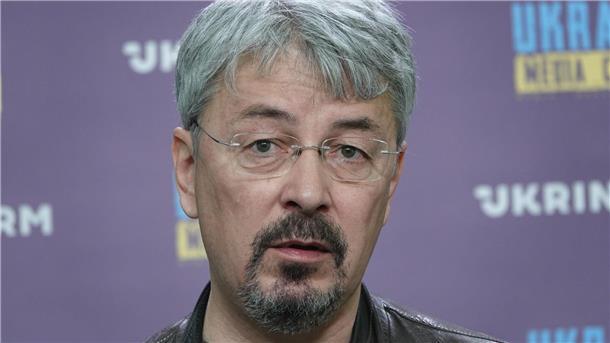 Nach Kritik: Ukrainischer Kulturminister tritt zurück Der ukrainische Kulturminister Olexander Tkatschenko hat seinen Rücktritt eingereicht.