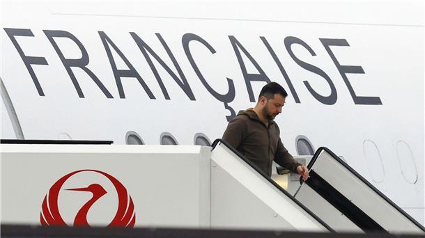 Selenskyjs wichtigste Reise Der ukrainische Präsident Wolodymyr Selenskyj kommt in Hiroshima an.