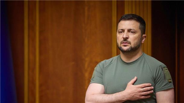 Krieg gegen die Ukraine: So ist die Lage Der ukrainische Präsident Wolodymyr Selenskyj während einer Sitzung des ukrainischen Parlaments.
