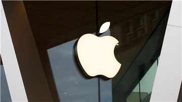 Der Umsatz mit iPhones sowie mit Mac-Computern ist im vergangenen Quartal gesunken.