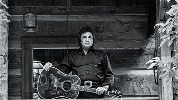 Der US-amerikanische Country-Sänger und Songschreiber Johnny Cash starb am 12. September 2003.