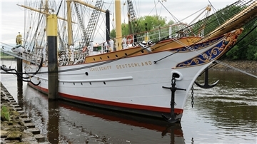 Der Versuch des Senats, die „Schulschiff Deutschland“ in Bremen-Vegesack zu halten, sind vorerst gescheitert. Sie endeten ohne eine Verständigung.