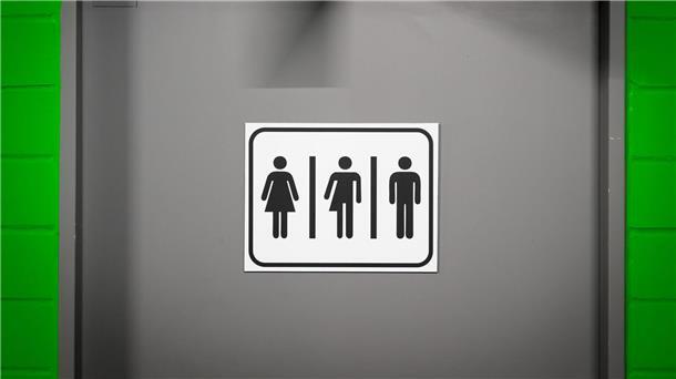Unisex-Klos und Männer-Binden: Wie inklusiv sind Stadien? Der VfL Wolfsburg bietet in seinem Stadion genderneutrale Toiletten an.
