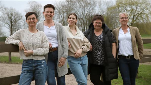 Inse Hemme, Antje Müller, Cassandra Roolfs, Rita Wache und Talke van der Velde