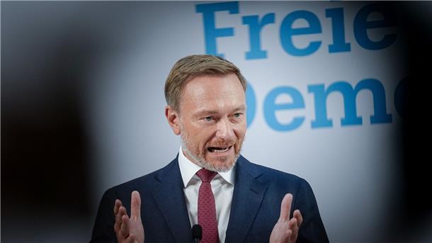 So könnte Lindner den Ampel-Kurs nachjustieren Der Wahlausgang in Niedersachsen stellt aus Sicht des FDP-Vorsitzenden Christian Lindner ein Problem für die gesamte Ampel-Koalition in Berlin dar.