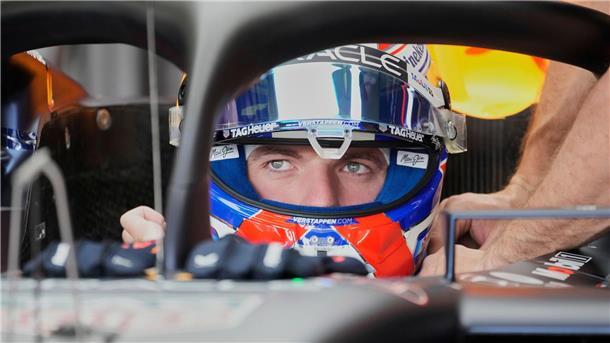 Windige Angelegenheit: Norris Schnellster vor Verstappen Der Weltmeister und sein Red Bull sind auch in Baku in guter Form.