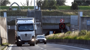 Der Wesertunnel wird gesperrt.