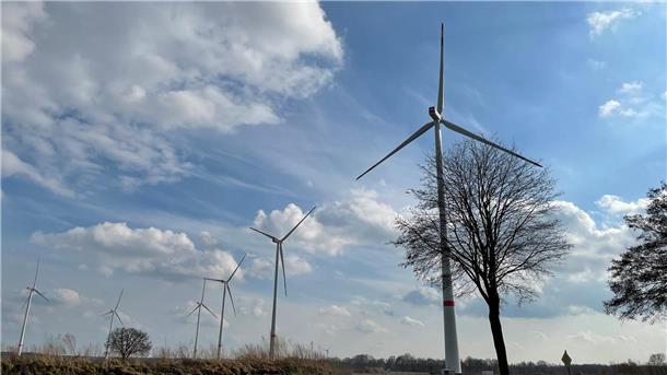 Der Windpark Wilstedt Süd ist inzwischen in Betrieb. Sechs Windräder sollen Strom für 24.000 Haushalte produzieren.