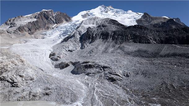 Der Zongo-Gletscher in der Region Huayna Potosi in Bolivien