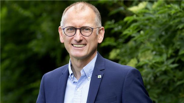 Gehälter-Check: So viel verdient Ihr Bürgermeister Detlef Wellbrock, Loxstedts Bürgermeister im Porträt.