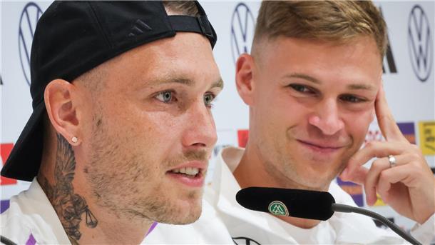 Das Finale im Viertelfinale bei der Fußball-EM Deutschlands David Raum (li) und Joshua Kimmich verbreiteten am Montag in der Fragerunde mit Journalisten gute Laune vor dem EM-Kracher im Viertelfinale gegen Spanien.