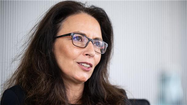 DGB-Chefin setzt auf „angemessene“ Tarifabschlüsse DGB-Vorsitzende Yasmin Fahimi pocht unter anderem auf das geplante Gesetz zur Tariftreue.