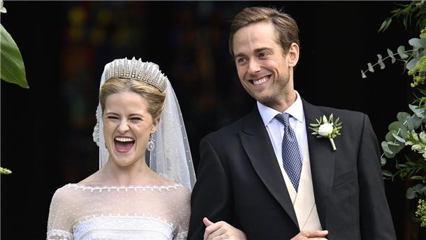 Glanzvolle Hochzeit im Fürstenhaus Liechtenstein Die 28-Jährige und der 34-Jährige gaben sich in der Kathedrale von Vaduz das Ja-Wort.