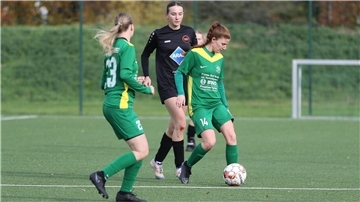 Fußballspiel der Frauen des TSV Abbehausen mit Alina Sophie Bauschke