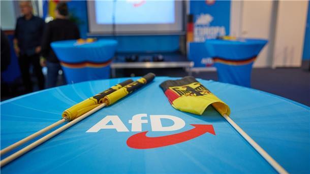 Streit um AfD-Parteitag in Essen: Etappensieg für die Partei Die AfD geht davon aus, dass der Parteitag wie geplant in Essen stattfindet.