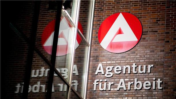 Die Agentur für Arbeit Stade zieht nach den ersten sechs Monaten des Berufsberatungsjahres eine Zwischenbilanz.