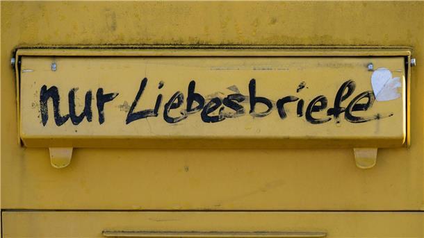 Die aktivierten Hirnareale ähneln sich bei allen Formen zwischenmenschlicher Liebe stark. (Illustration)