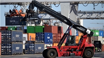 Die aktuelle Umfrage des Ifo zum Auftragsmangel in der deutschen Wirtschaft zeigt leichte Entspannung. 