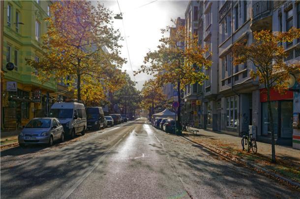 Warum für Fotograf Damson die Alte Bürger der entspannteste Ort Bremerhavens ist Die Alten Bürger im Herbstgewand.