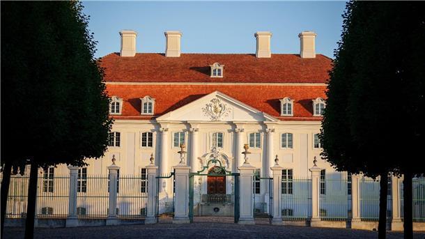 Vor Kabinettsklausur zeichnen sich keine Einigungen ab Die Ampel-Koalitionäre treffen sich zur Kabinettsklausur auf Schloss Meseberg. An Streitthemen mangelt es nicht.