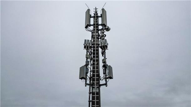 Die Anbieter Vodafone und Telekom aktivierten ihre Netze im Mobilfunkstandard der 5. Generation (5G) bereits 2019, O2 folgte 2020.