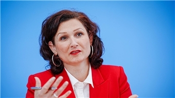 Die Antidiskriminierungsbeauftragte des Bundes: Ferda Ataman.