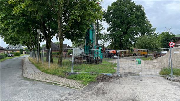 Die Arbeiten am Schmutzwasserkanal in Rodenkirchen sollen bald wieder aufgenommen werden.