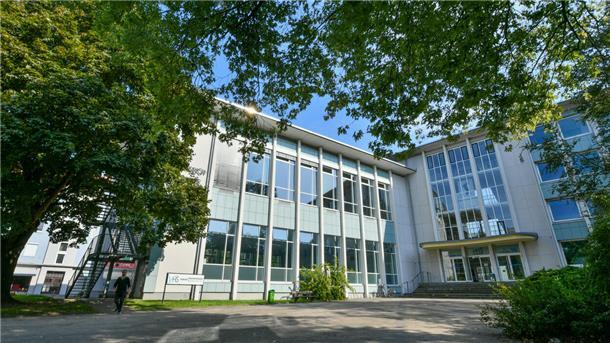 Zwangsarbeit: Ausstellung wird am 4. November in der VHS eröffnet Die Ausstellung wird in den Räumen der VHS zu sehen sein.