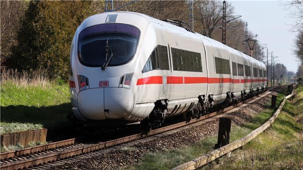 DB: 20 Großstädte im ICE-Halbstundentakt bis 2026 Die Bahn plant mehr ICE-Verbindungen im Halbstundentakt.