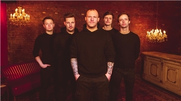 Die Band Drei Meter Feldweg spielt bei Rock gegen Rechts am 30. April auf dem Oldenburger Rathausplatz.