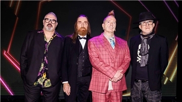 Die Band Public Image Ltd. legt ein neues Album vor.