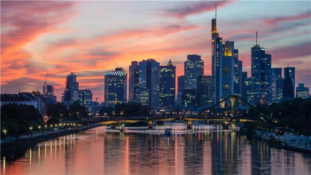 Die Banken in der Eurozone haben ihre Kredit-Konditionen erheblich verschärft.